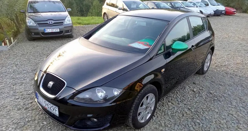 seat leon Seat Leon cena 22200 przebieg: 234000, rok produkcji 2011 z Limanowa